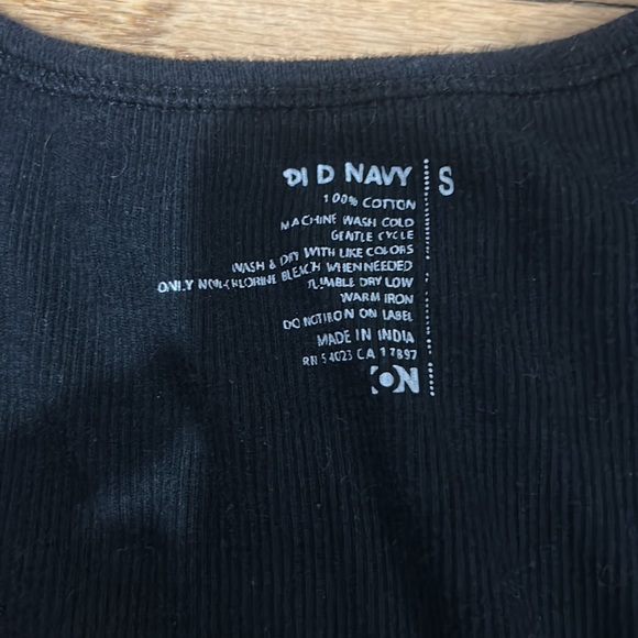 ⭐️⭐️⭐️Phi sigma sigma letters black tank top zebra small⭐️⭐️⭐️ - Picture 3 of 6